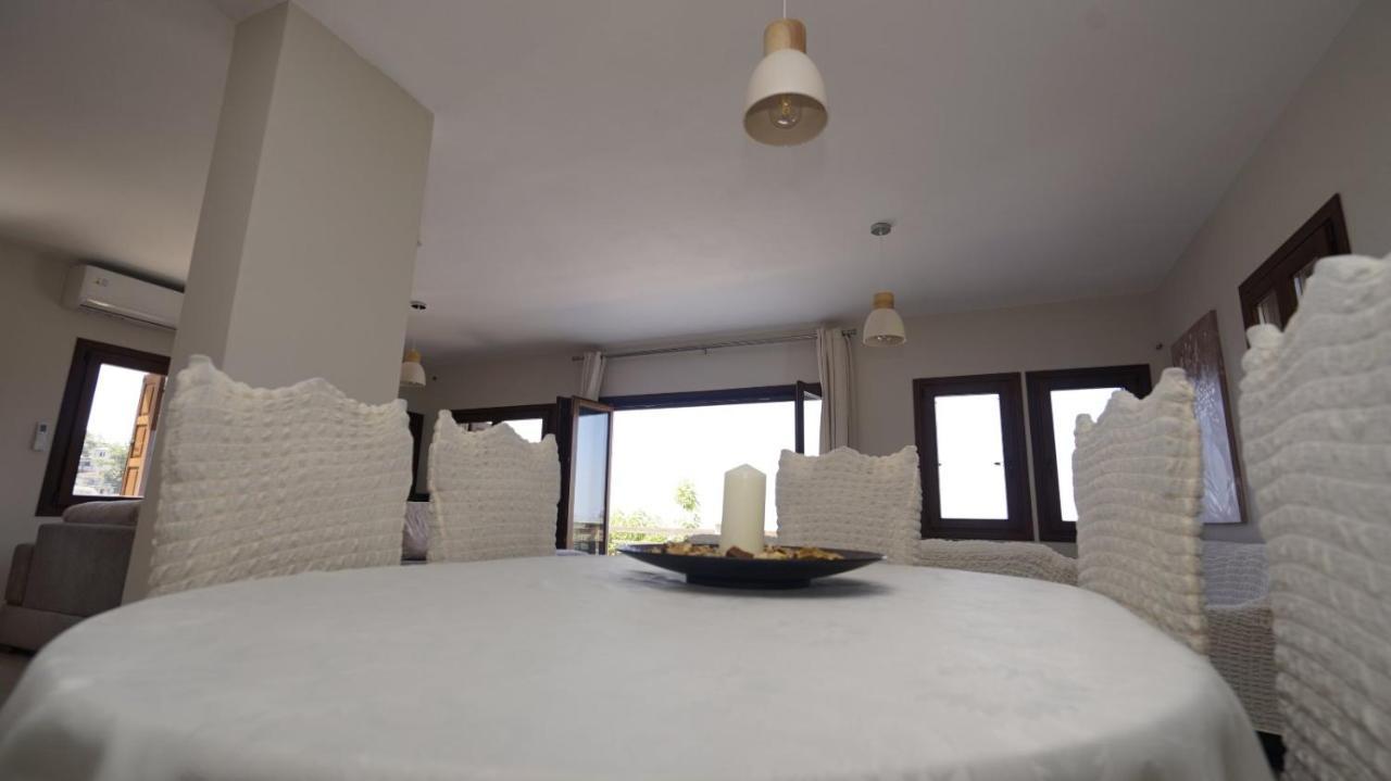 Villa Faihs Afissos Bagian luar foto